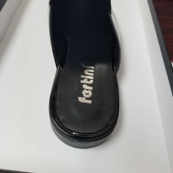 Fertini Leather Slippers - Picture 5 of 8
